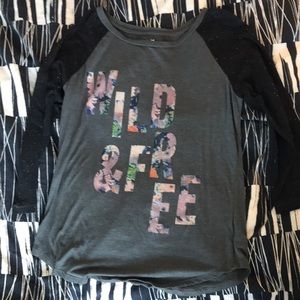 American Eagle baseball tee